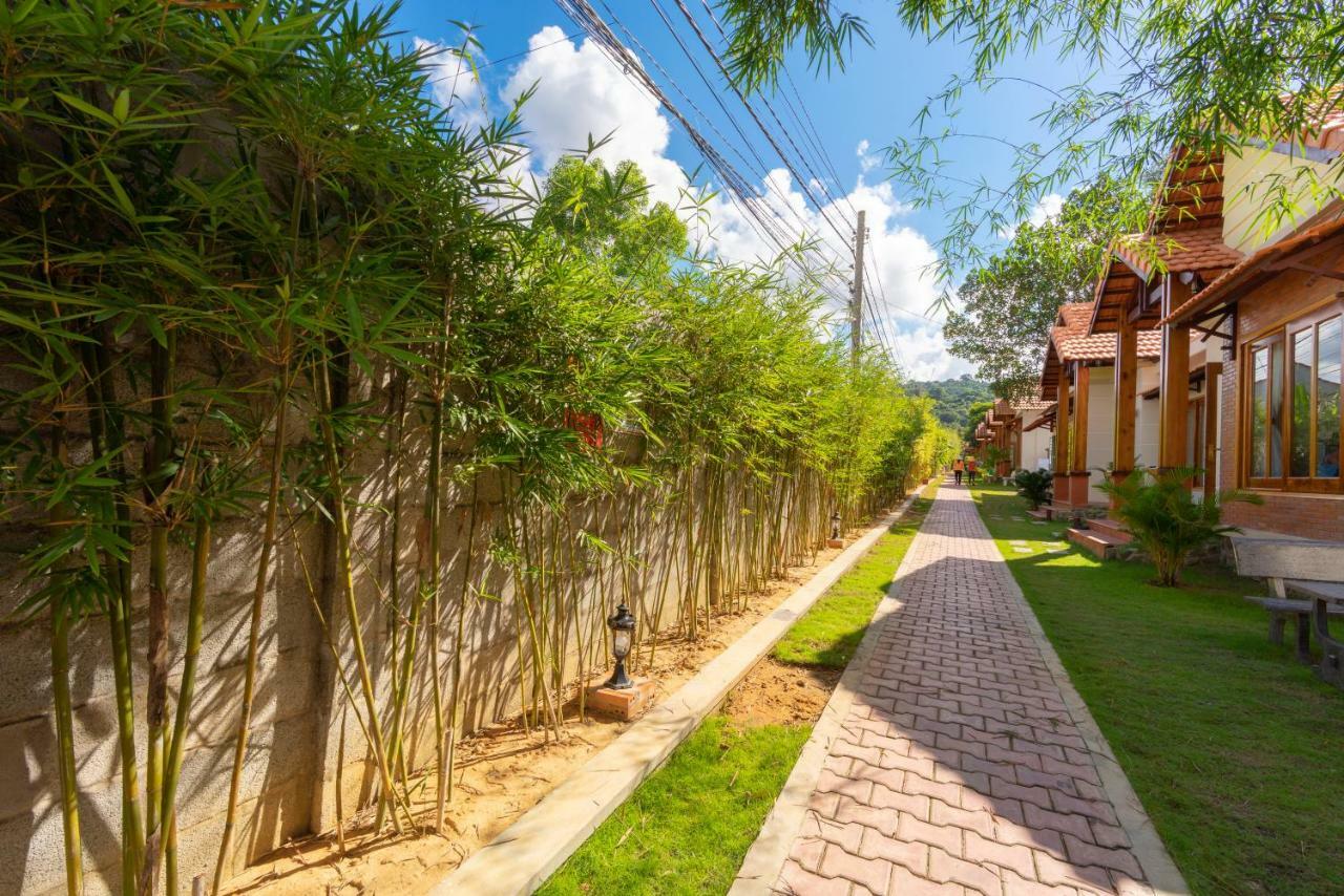 Phu Quoc Bungalow Yen Thanh Extérieur photo